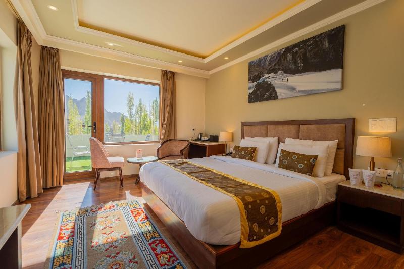 Hotel Kesaar Palace image