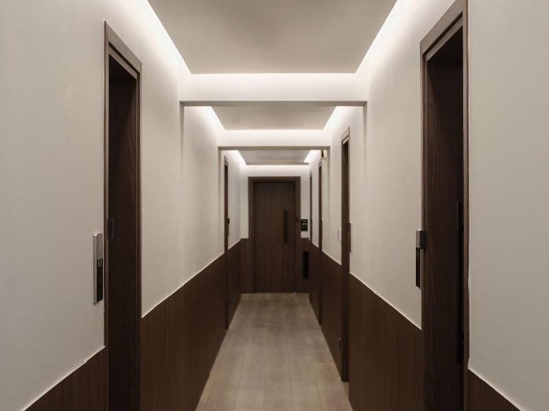 Nur Edge Aparthotel Acropolis Skyline image