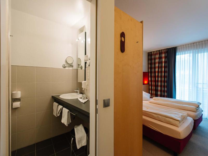 Landhotel Gasthof Drexler Gbr image