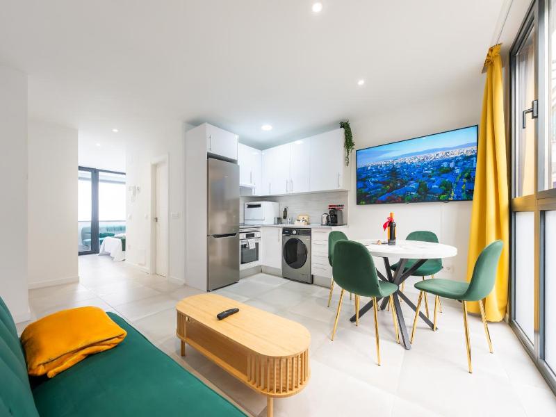 Lemon Apartment Hotels Bernabeu image
