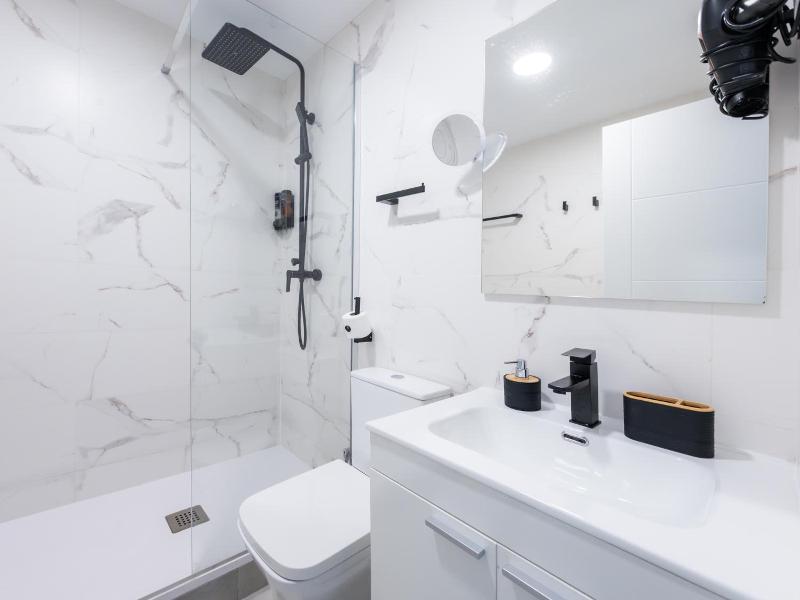 Lemon Apartment Hotels Bernabeu image