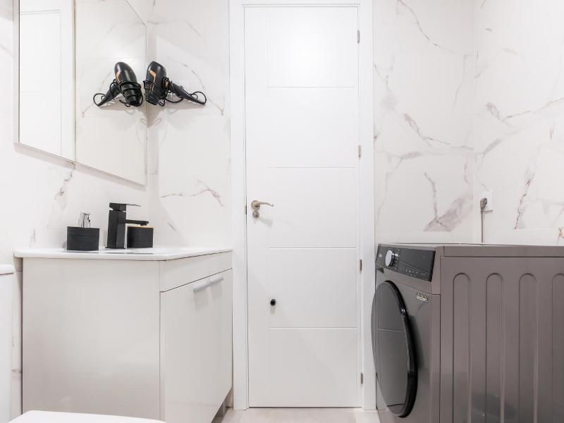 Lemon Apartment Hotels Bernabeu image