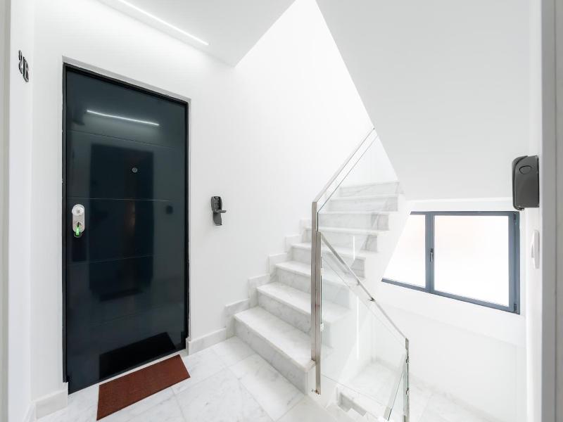 Lemon Apartment Hotels Bernabeu image