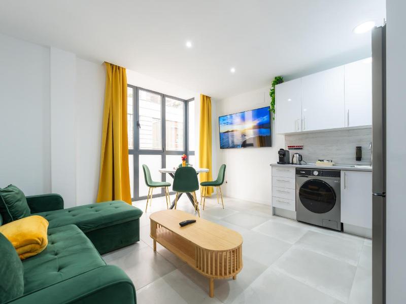 Lemon Apartment Hotels Bernabeu image