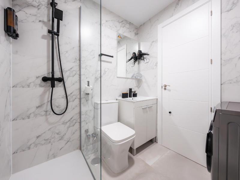 Lemon Apartment Hotels Bernabeu image