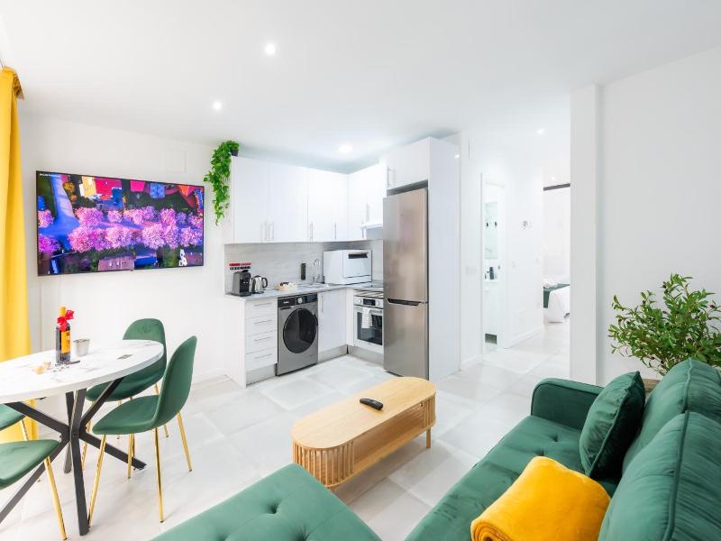 Lemon Apartment Hotels Bernabeu image