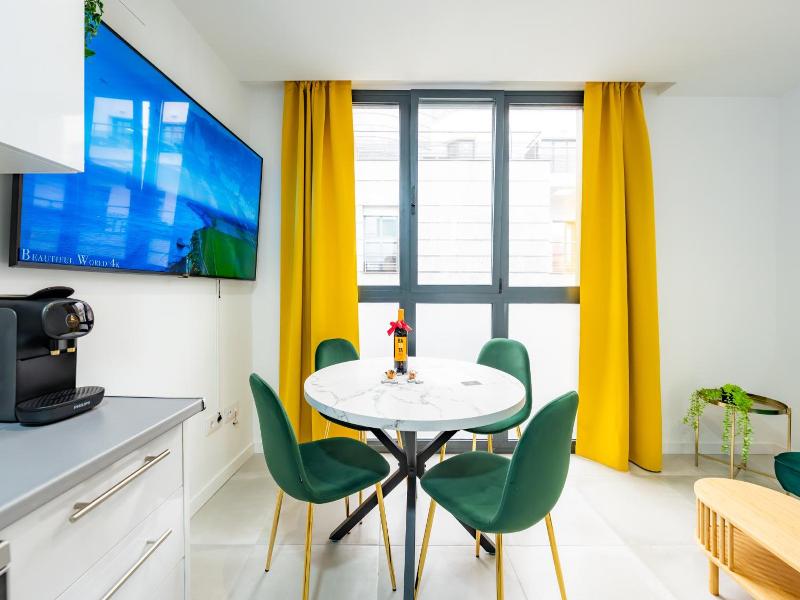 Lemon Apartment Hotels Bernabeu image