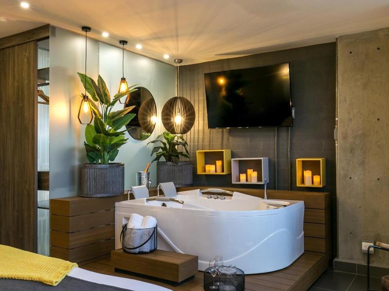 Epic Boutique Hotel image