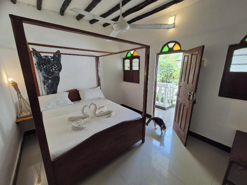 Ellavita Cottages Zanzibar image