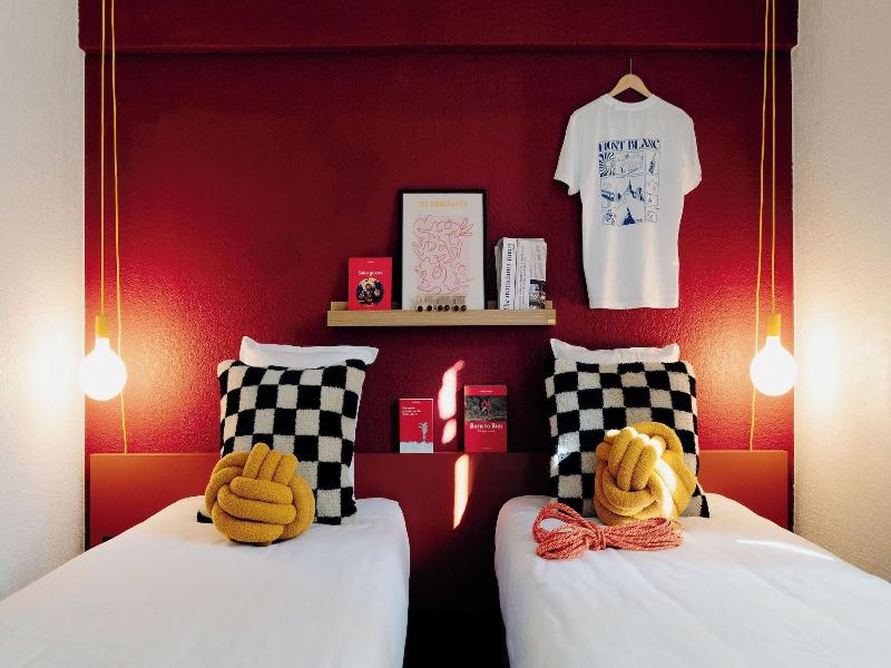 Hotel Planb - Living Saint-gervais image