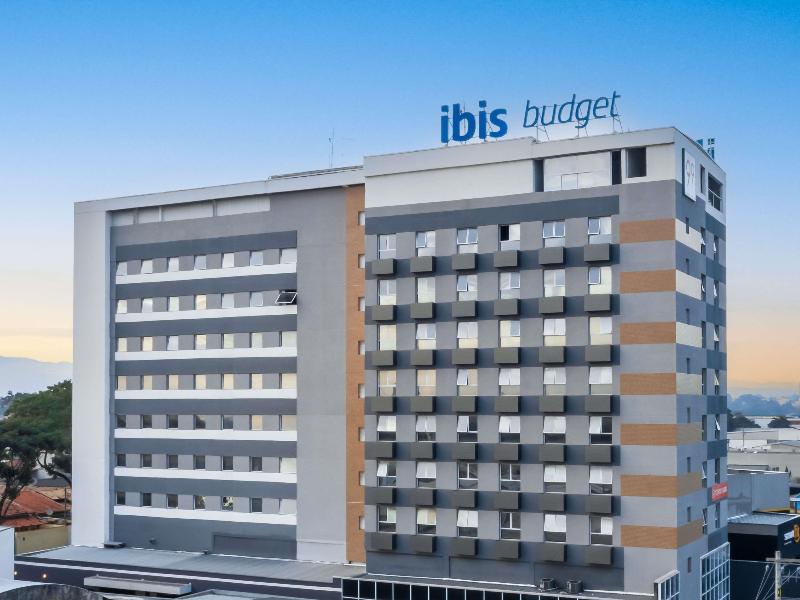 Ibis Budget Pindamonhangaba image