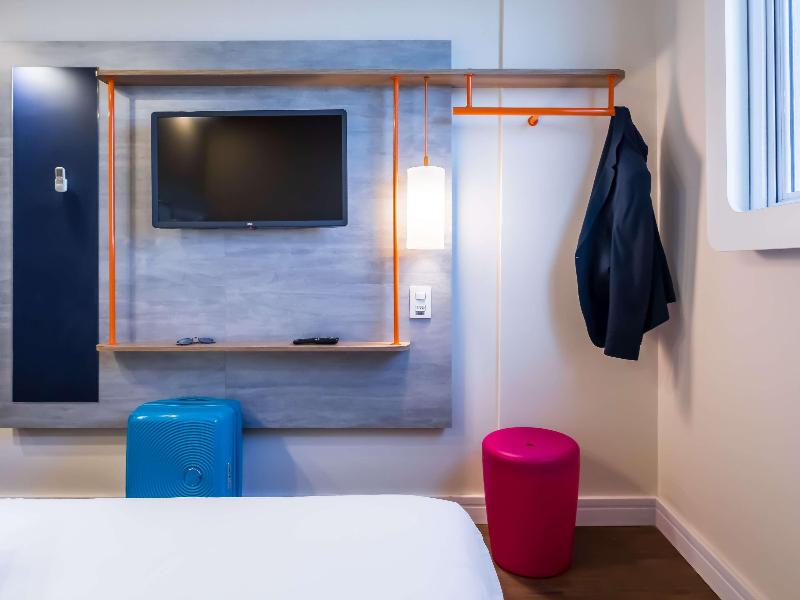 Ibis Budget Pindamonhangaba image
