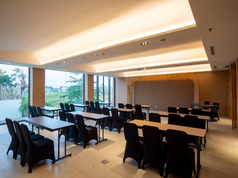 Noema Resort Pererenan image