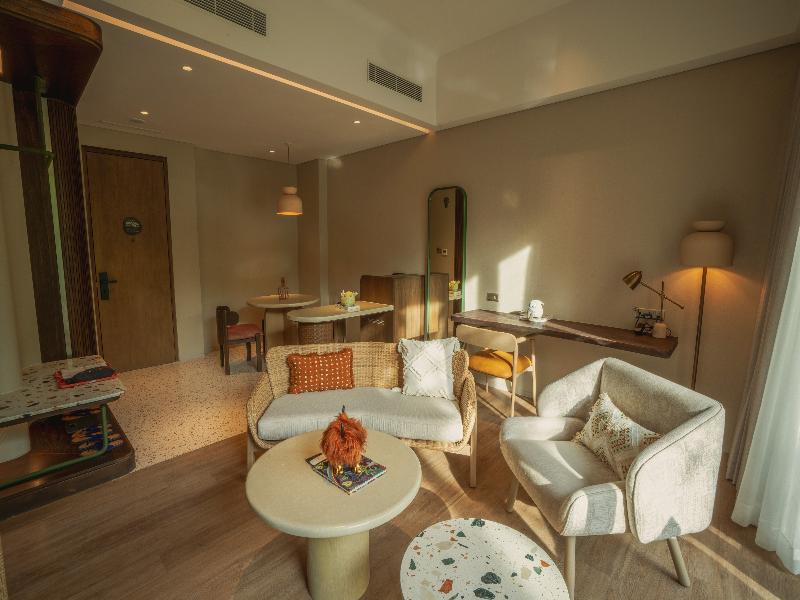 Noema Resort Pererenan image