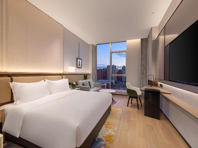 Holiday Inn Datong image