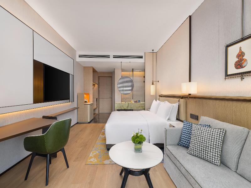 Holiday Inn Datong image