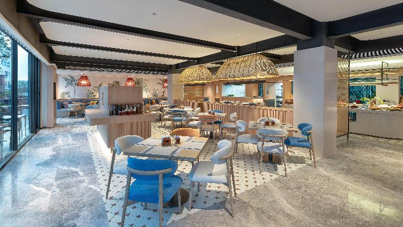 Holiday Inn Express Puer Simao image 1