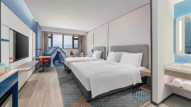 Holiday Inn Express Puer Simao image
