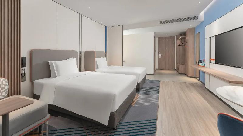 Holiday Inn Express Puer Simao image