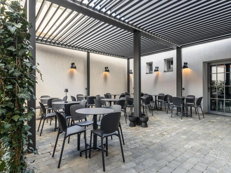 Urban Hotel image