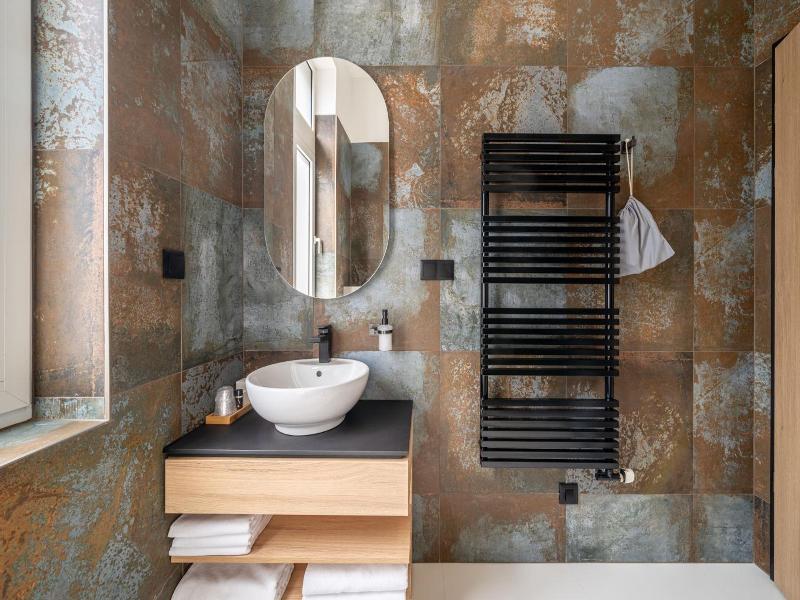 Urban Hotel image