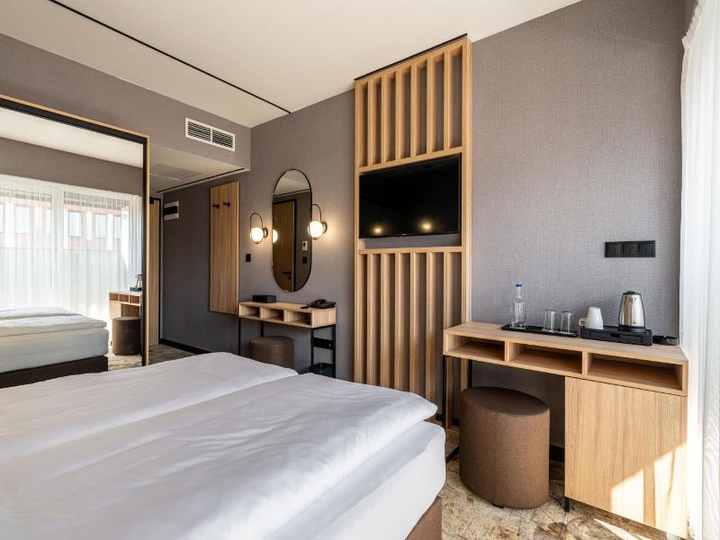Urban Hotel image