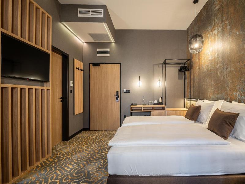 Urban Hotel image