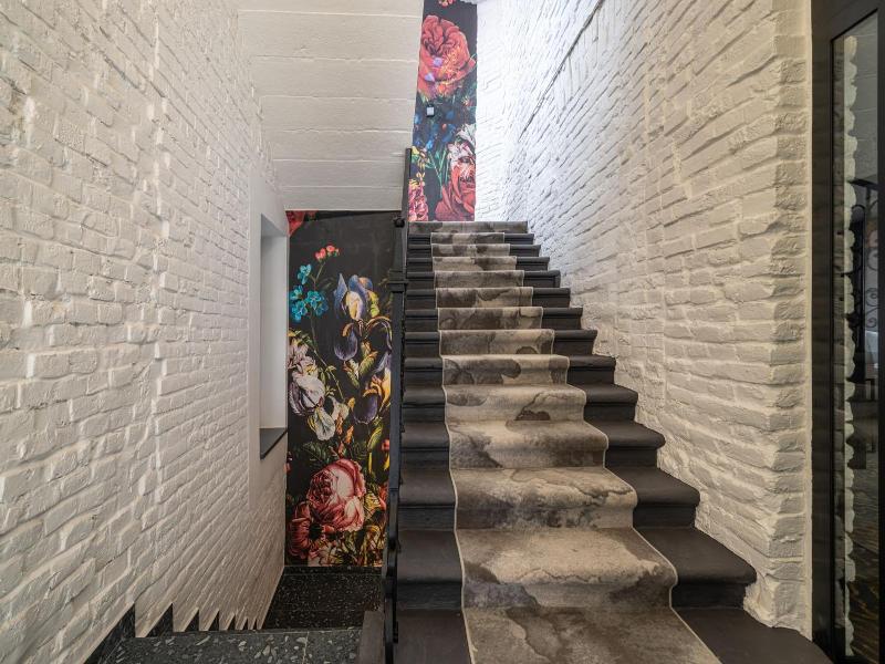 Urban Hotel image