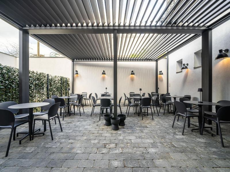 Urban Hotel image