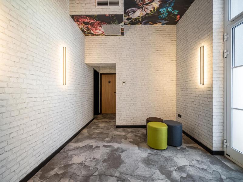 Urban Hotel image