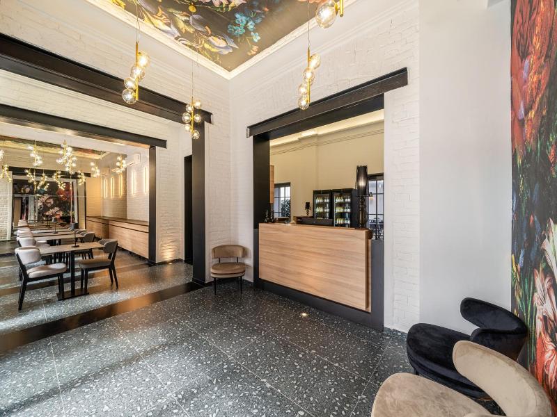 Urban Hotel image