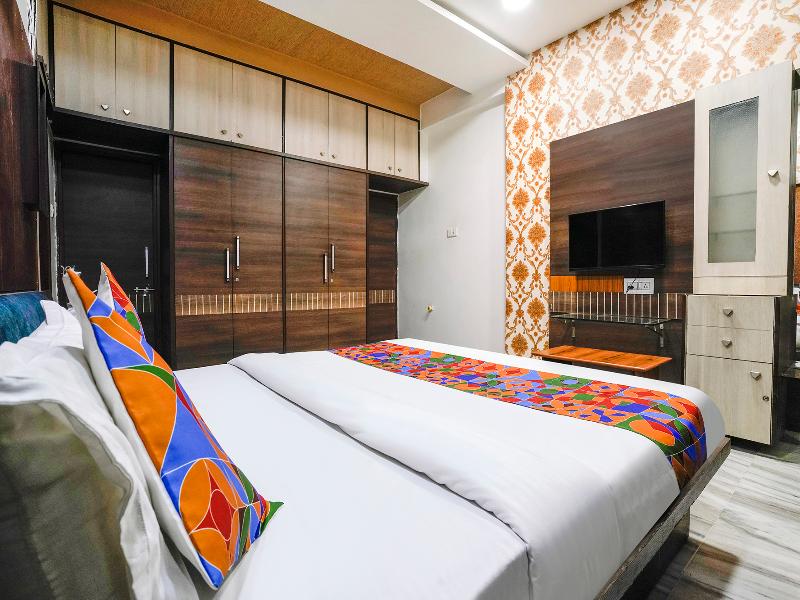 Hotel Rest And Peace image