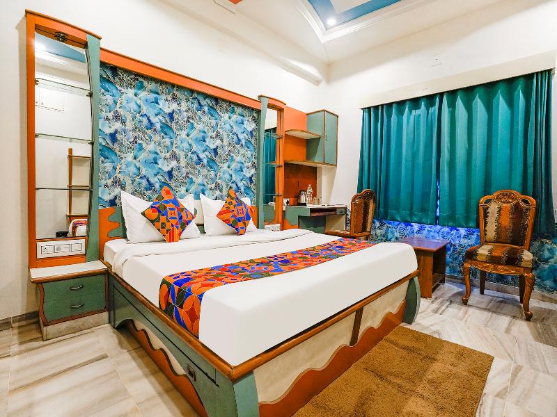 Hotel Rest And Peace image