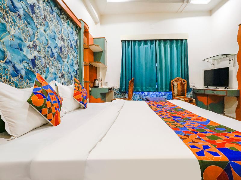 Hotel Rest And Peace image