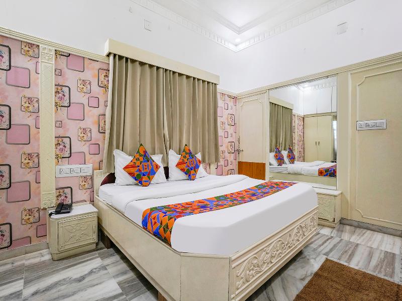 Hotel Rest And Peace image