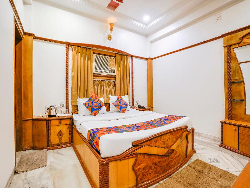 Hotel Rest And Peace image