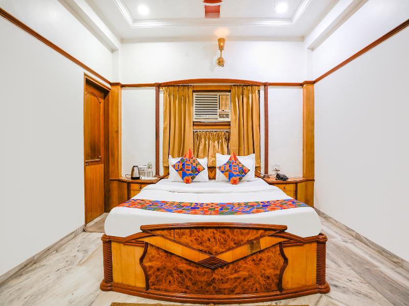 Hotel Rest And Peace image