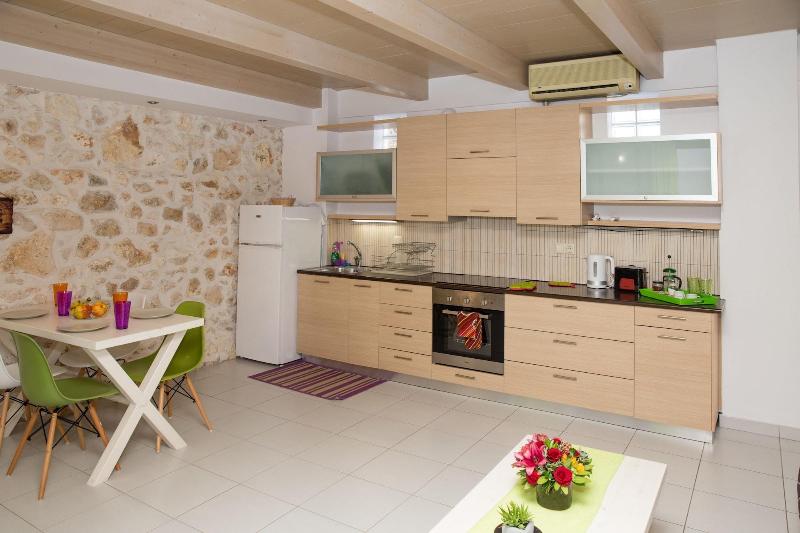 Ac Homes Christos image