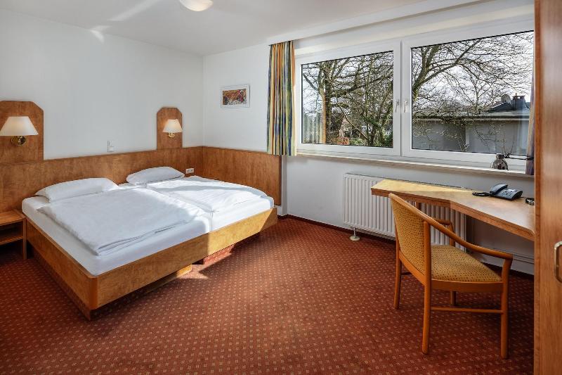 Academy Lodge Boardinghouse image
