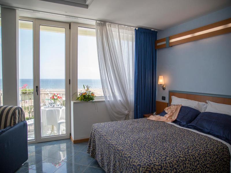 Hotel Ancora image