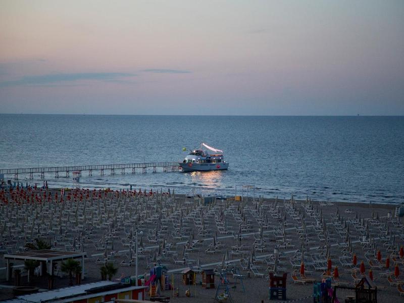 Hotel Ancora image