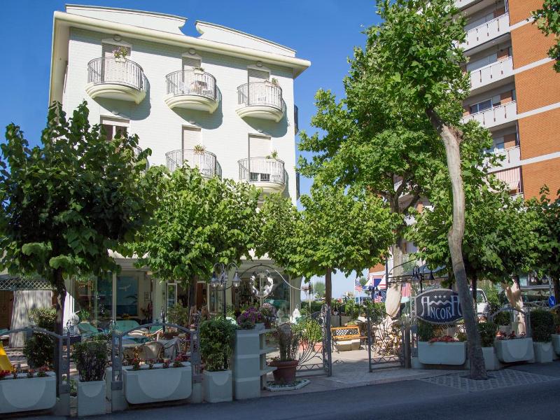 Hotel Ancora image