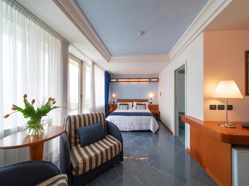 Hotel Ancora image