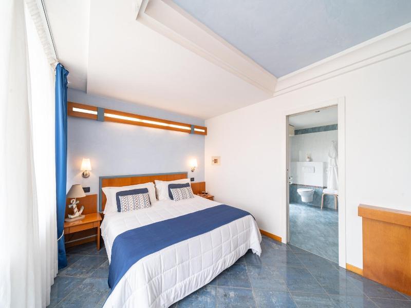 Hotel Ancora image