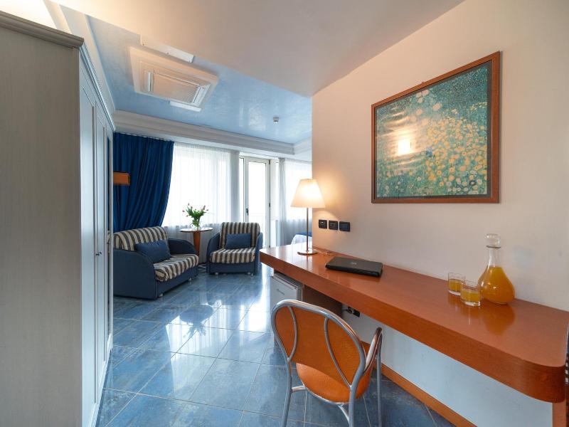Hotel Ancora image