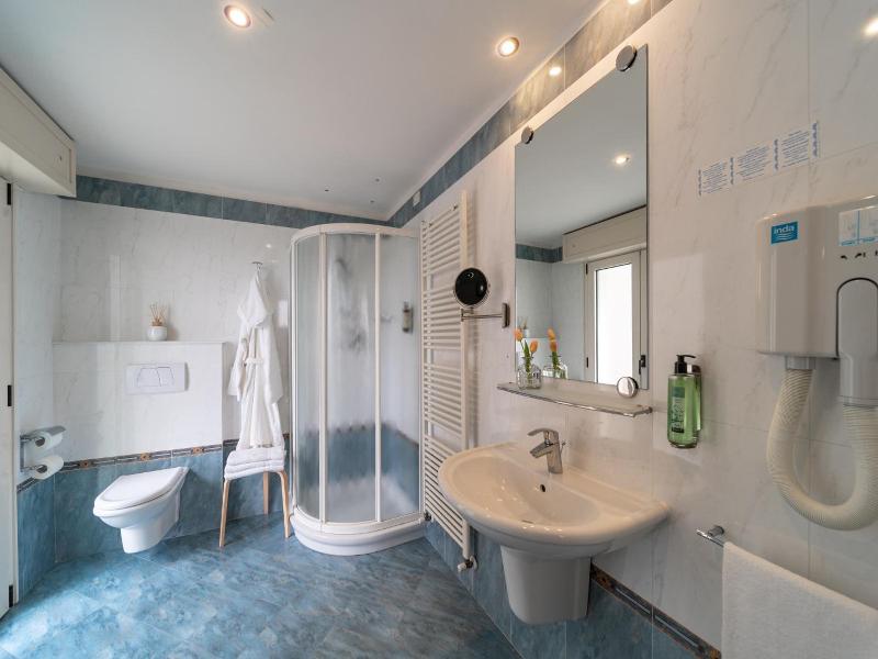 Hotel Ancora image