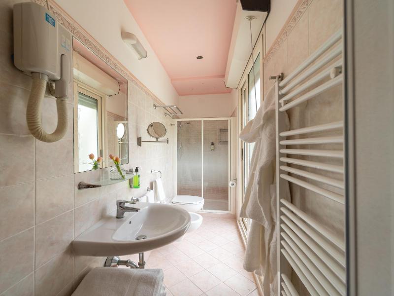 Hotel Ancora image