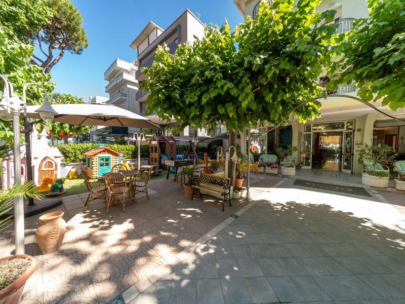 Hotel Ancora image