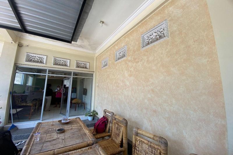 Capital O 93124 Lombok Northis Homestay — exterior view
