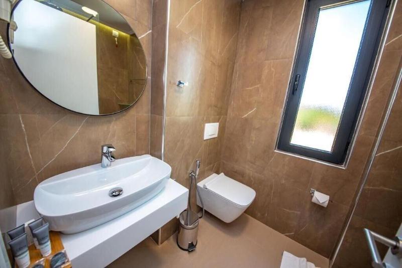 Olive Hotel Ksamil image
